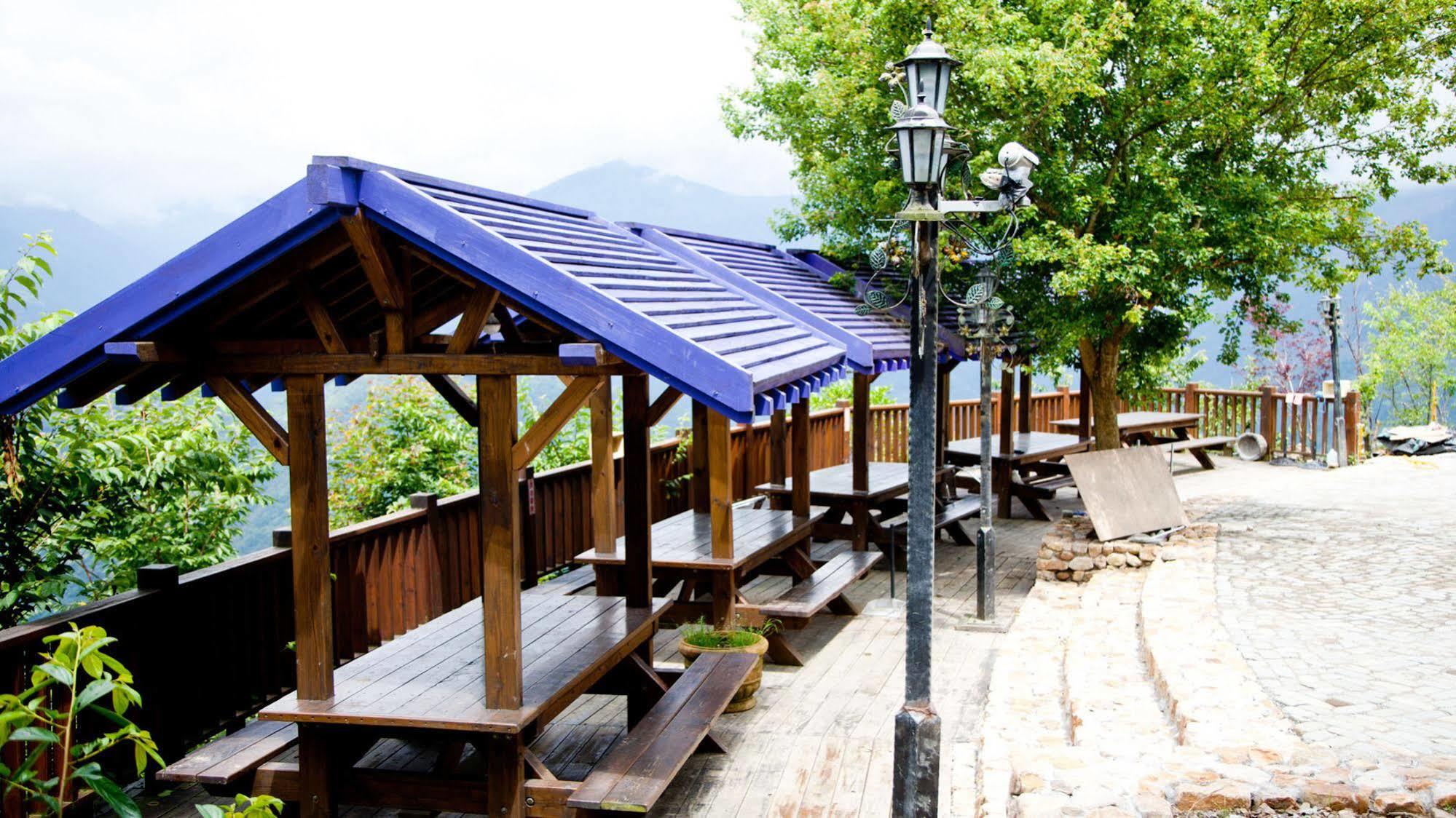 Spring Ground Resort Ренай Екстериор снимка