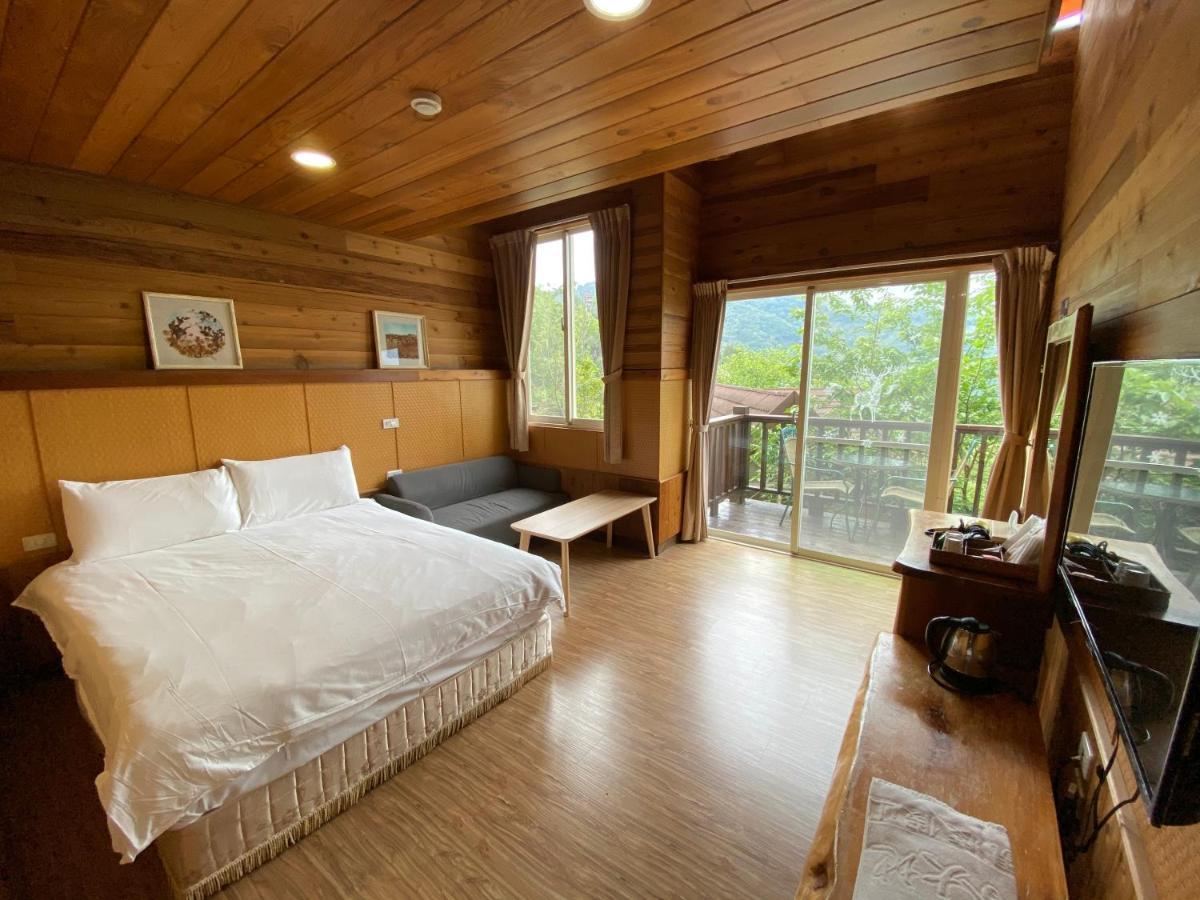 Spring Ground Resort Ренай Екстериор снимка